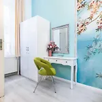 Green apartment
